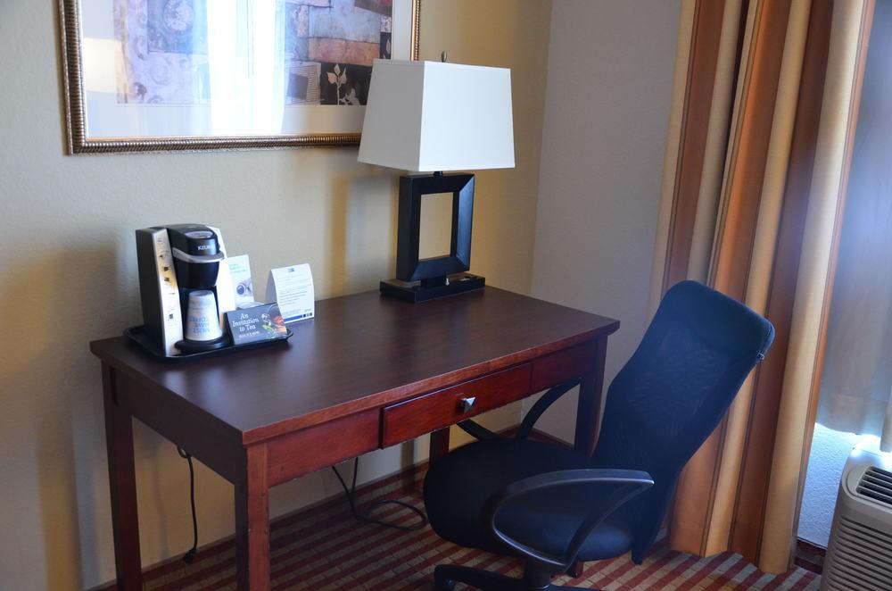 Holiday Inn Express Hotel & Suites Amarillo South By Ihg Ngoại thất bức ảnh