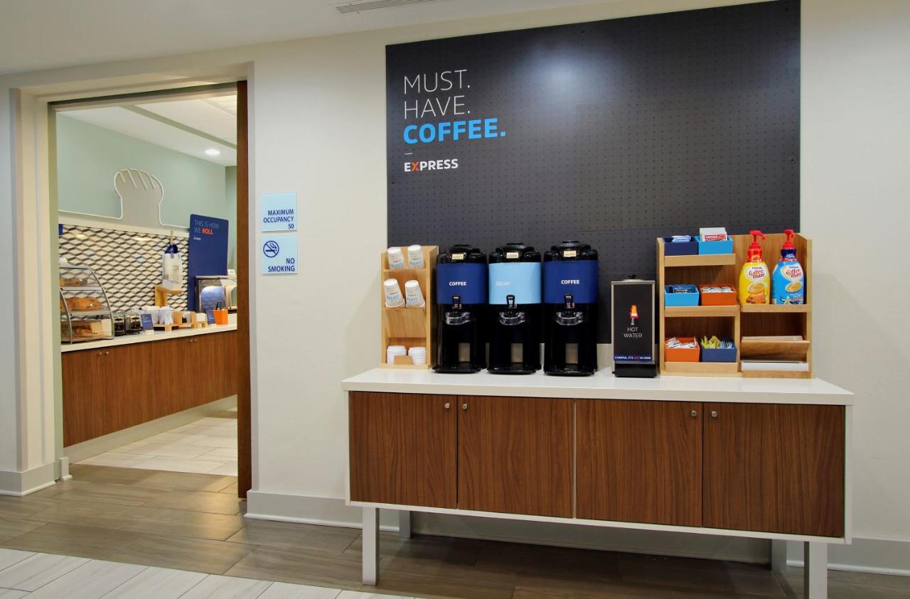 Holiday Inn Express Hotel & Suites Amarillo South By Ihg Ngoại thất bức ảnh